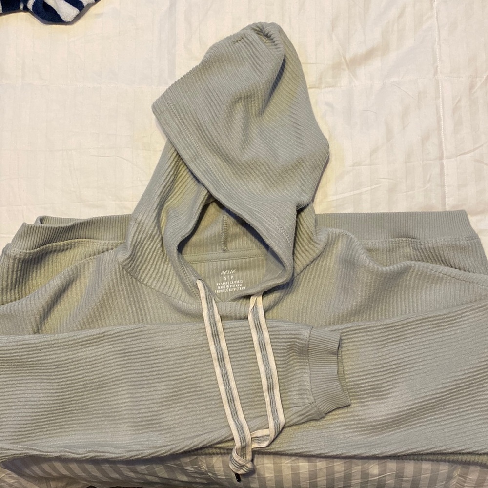 Cropped Hoodie